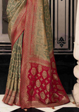 Beau sari soie vert et bordeaux Rajshree