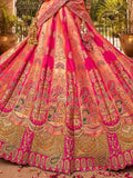 Lehenga mariée saumon et rose Rajwanti