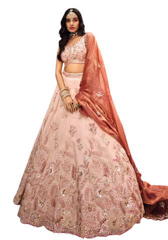 Lehenga rose poudré terracotta brodé mariage indien