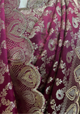 Détail tissage doré du sari indien prune Maharani Padmini