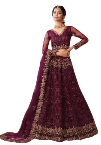 Lehenga Bhavana prune brodé