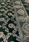 Détail bordure dorée travaillée du sari Maharani Padmini vert