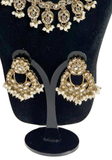 Parure Kajol Ivoire collier boucles d'oreilles et maang tikka