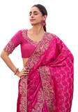 sari fuchsia brodé mariage élégant