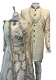 Matching Couple Krish et Zaya ivoire beige – Couple en sherwani ivoire et lehenga brodé pour mariage indien – Narkis Fashion