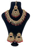 Parure indienne Mahima bordeaux avec collier boucles et maang tikka