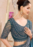 Sari indien bleu gris Ishanvi avec broderies élégantes