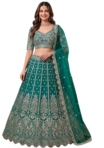 Lehenga Shakila Rama Green avec broderies doré clair, bustier, jupe évasée et dupatta