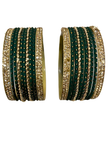 Lot de bracelets indiens Zoya vert émeraude avec ornements dorés.