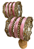 Lot de bracelets indiens Aarya fuchsia avec joncs colorés et bracelets métalliques incrustés de pierres
