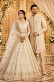 Matching Couple Drishya & Aviraj – Ivoire, Beige & Doré