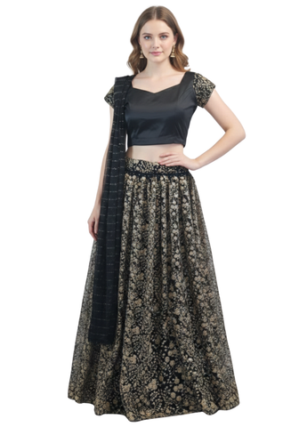 Lehenga Arshia noir brodé doré