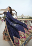 Lehenga mariée soie bleu marine Vaishali